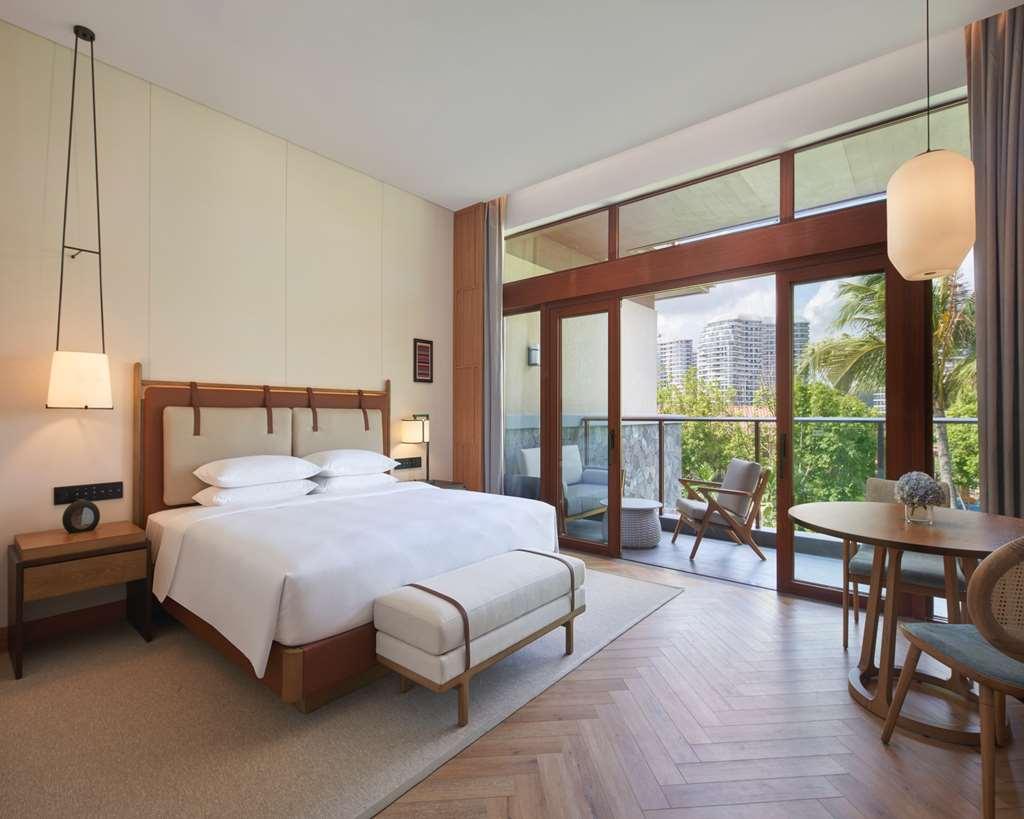 Grand Hyatt Shenzhou Peninsula Otel Wanning Oda fotoğraf