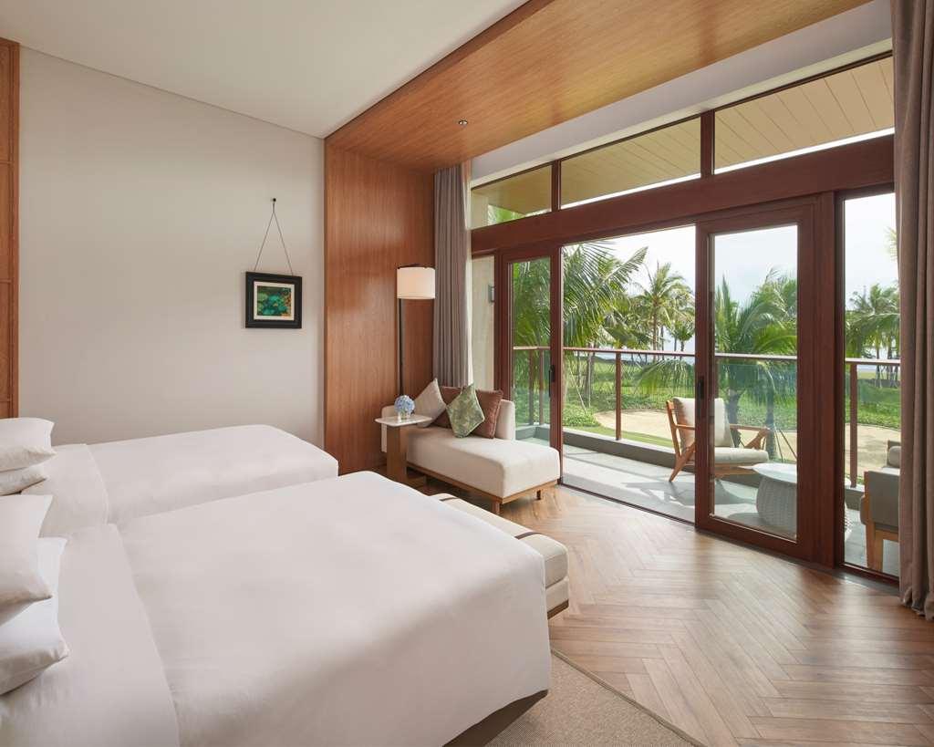 Grand Hyatt Shenzhou Peninsula Otel Wanning Oda fotoğraf